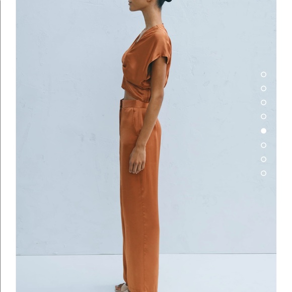 Flowy satin pants - Picture 3 of 4